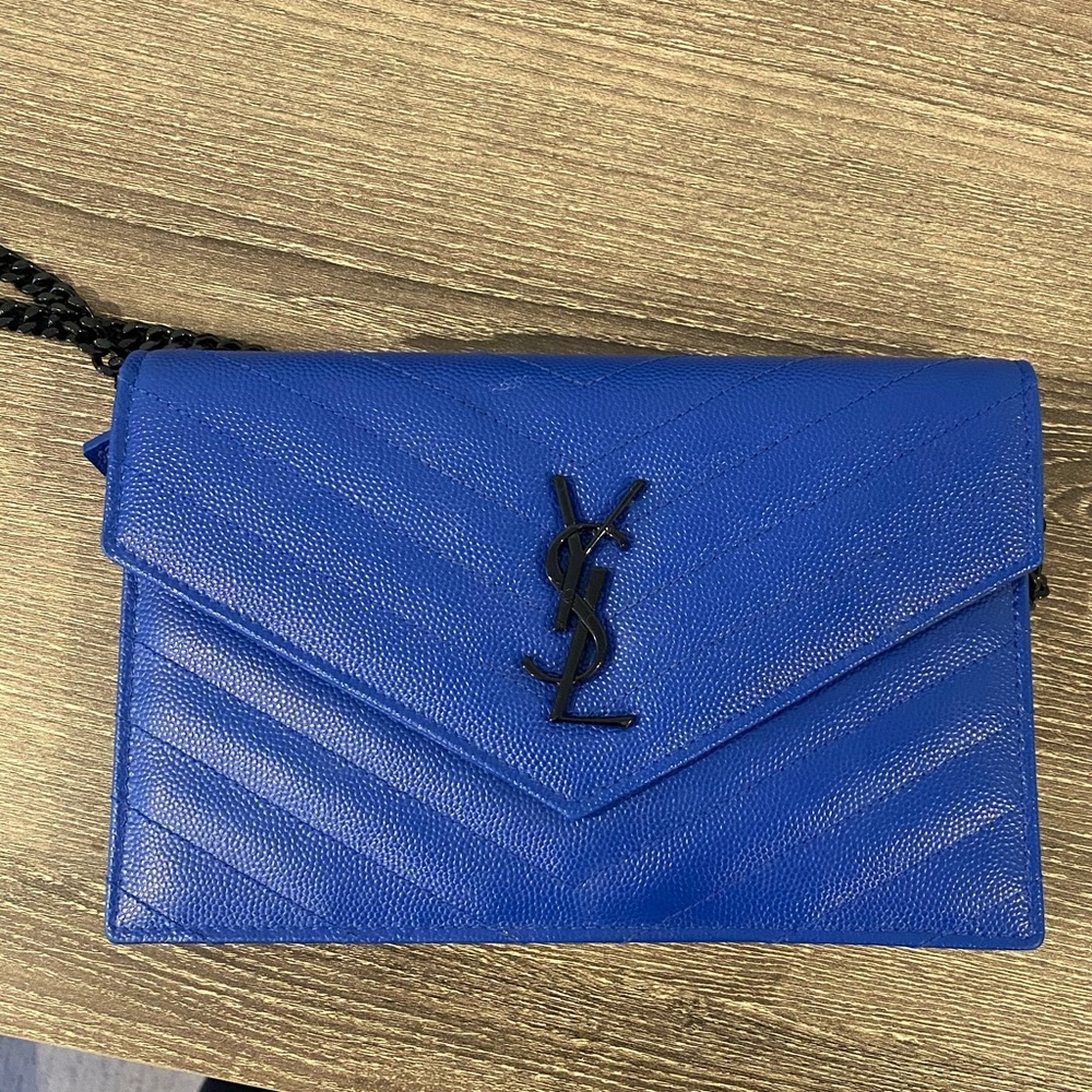 Saint Laurent Leather wallet on a chain